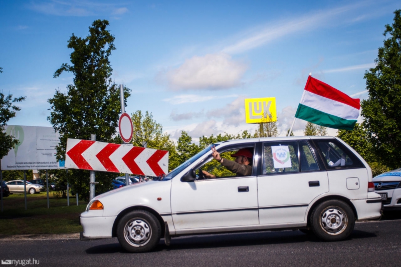 A HVDSZ 2000 is jelen volt a  demonstráción